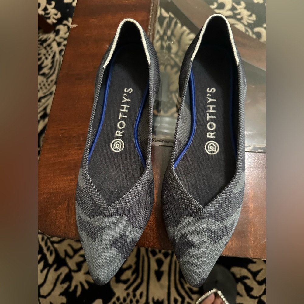 Rothy's Women's Pointed Knit Flats in Charcoal and Dark Gray